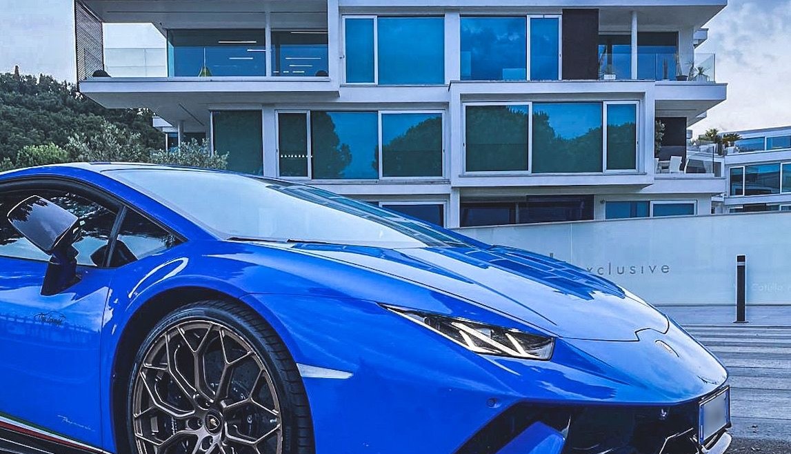 LAMBORGHINI HURACAN