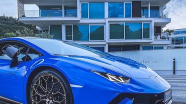 LAMBORGHINI HURACAN